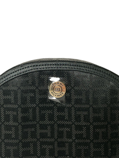 Bolsa Tommy Hilfiger Negra Domo Monograma | Crossbody Original